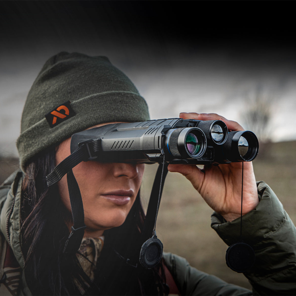 Binocular térmico multiespectral PARD Osprey 480 / 640 con telémetro LRF