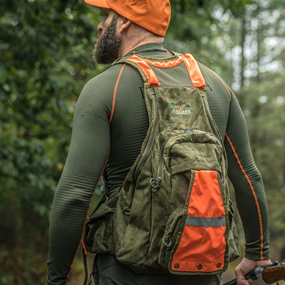 Mochila-chaleco de caza Nature by Marsupio Suede Wild 24L