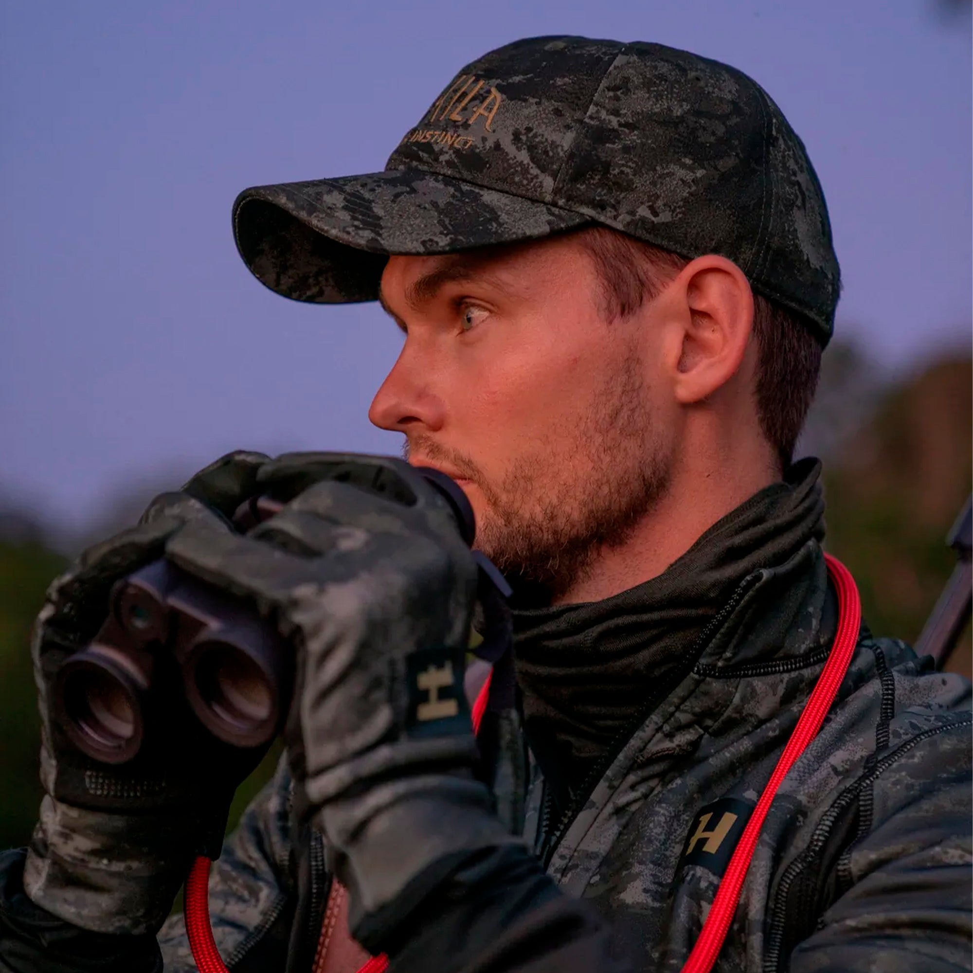 Gorra con luz LED Härkila Noctyx Camo Light