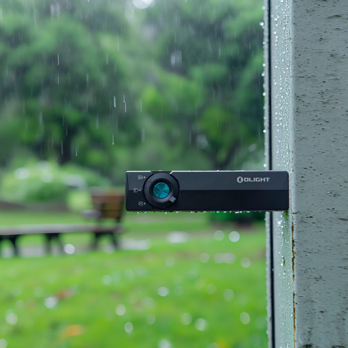 Linterna de mano UV Olight ArkPro Lite